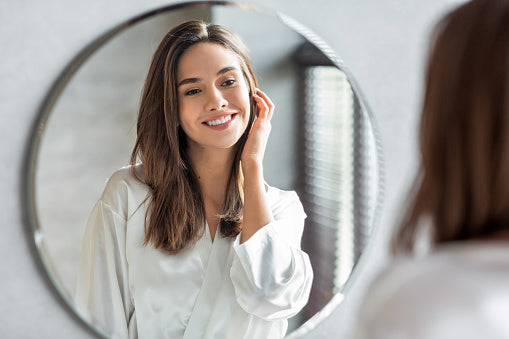 Les Secrets d’une Beauté Éclatante : Conseils et Astuces à Adopter au Quotidien